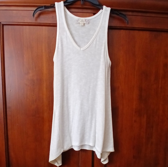 Pink Republic Tops - 💕Pink Republic Layering Tank Top💕
